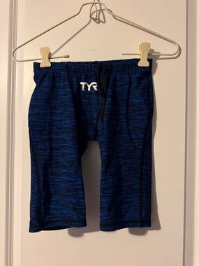 TYR Mens Thresher Baja Jammer performance swimsuit size 24